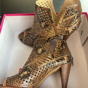 Snakeskin Patterned Ankle Boots